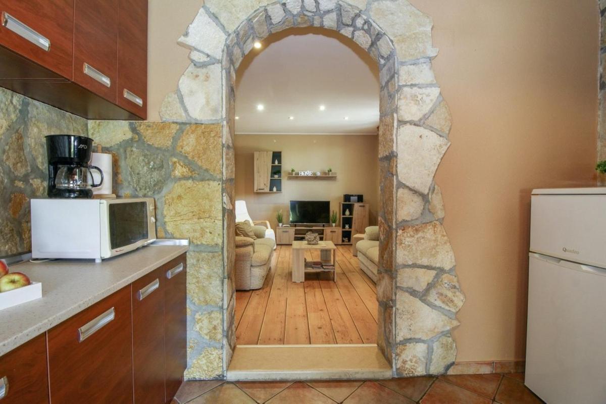Dea In Kmeti Villa Zminj ภายนอก รูปภาพ